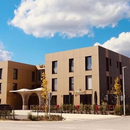 Intergroup Business & Design Hotel Ingolstadt Kosching Eksteriør billede