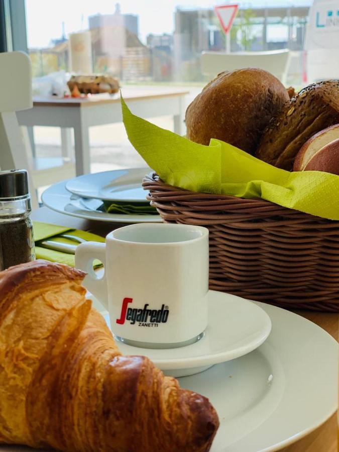 Intergroup Business & Design Hotel Ingolstadt Kosching Eksteriør billede
