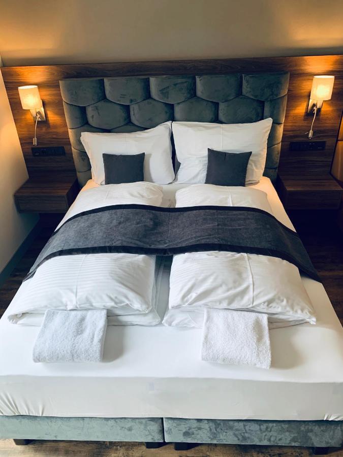 Intergroup Business & Design Hotel Ingolstadt Kosching Eksteriør billede