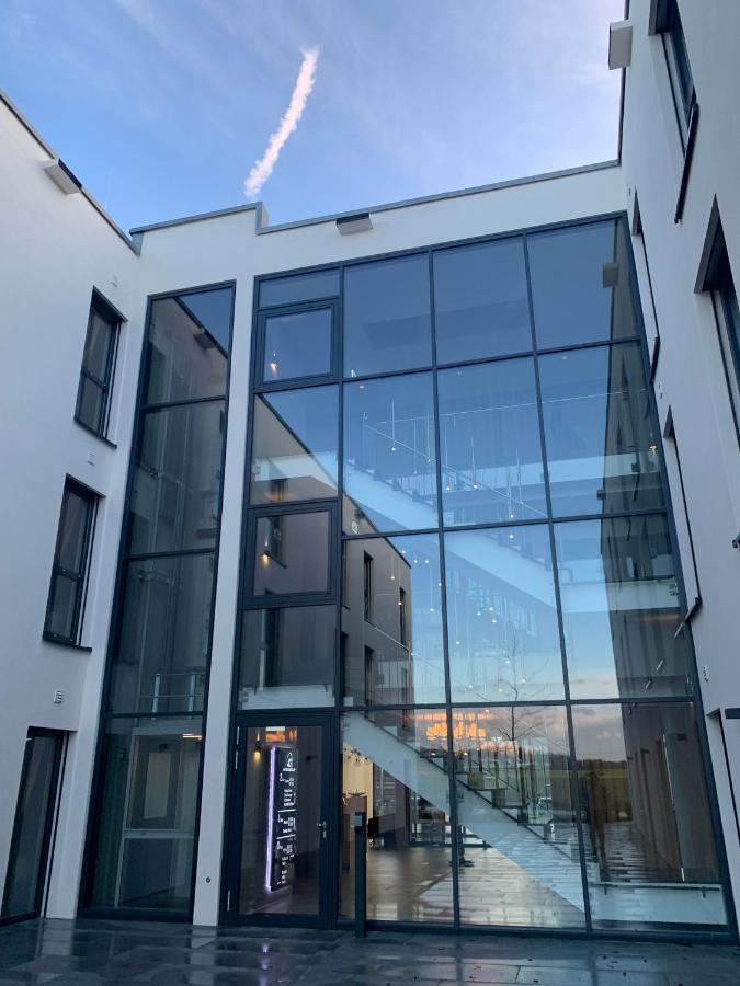 Intergroup Business & Design Hotel Ingolstadt Kosching Eksteriør billede